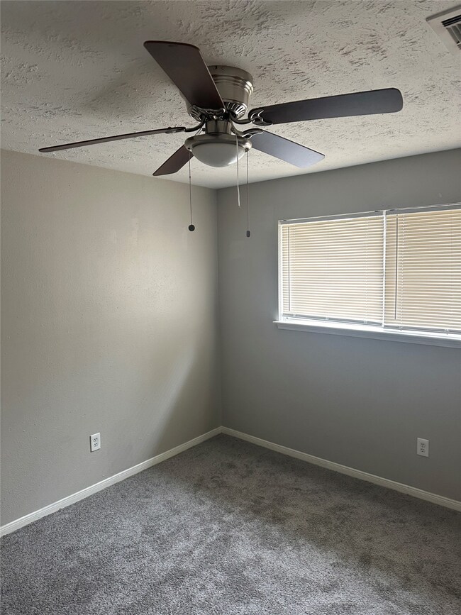 4918 Glendower Dr, Spring, TX 77373 - photo 6