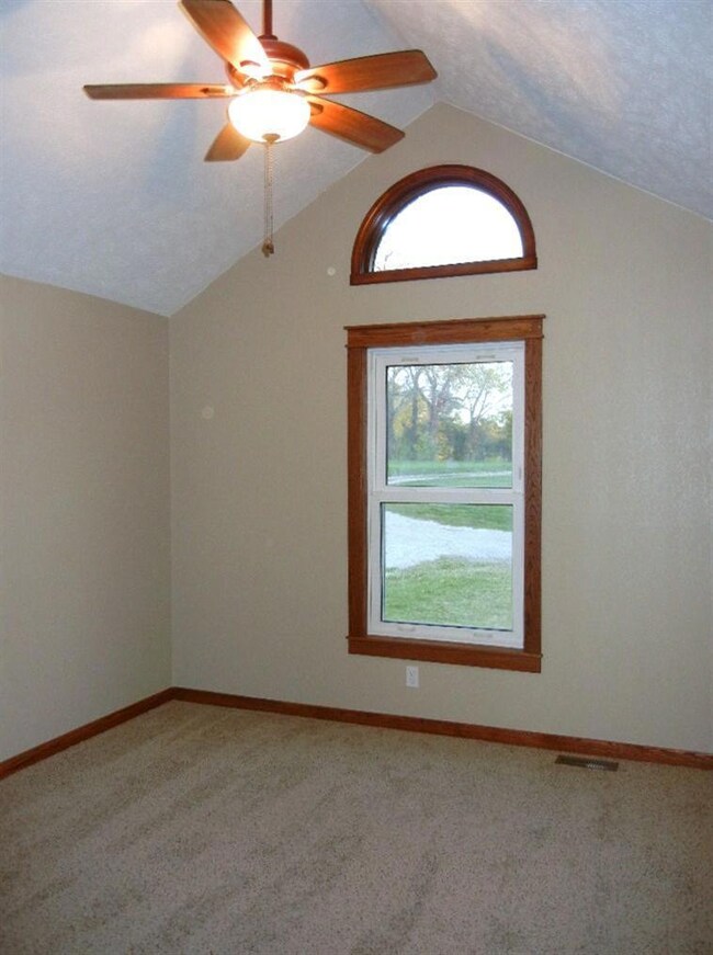 953 Prairie Ridge Rd, Ozark, MO 65721 - photo 5