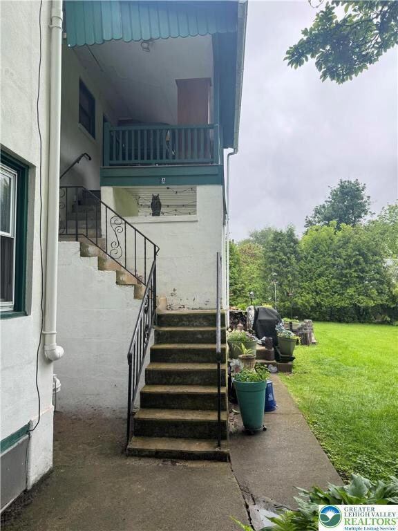 private covered porch