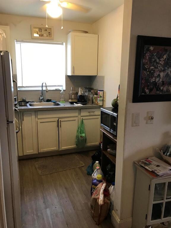 254 Camden K, West Palm Beach, FL 33417 - photo 2