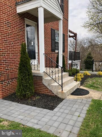 122 Fairview Ave, Front Royal, VA 22630 - photo 3