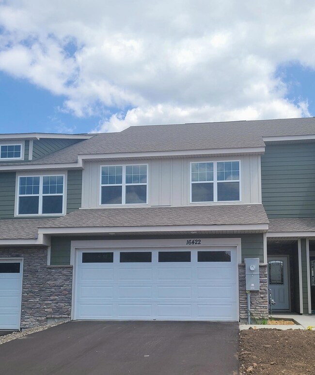 Fairfax Exterior with Mountain Sage Hardi plank siding.