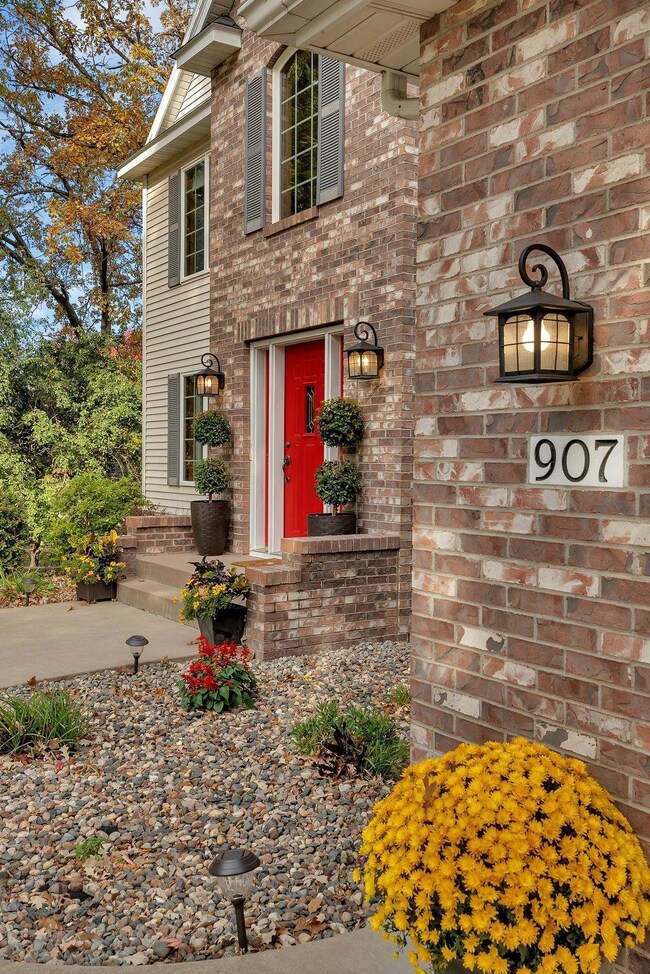 907 Wildflower Ln, Sauk Rapids, MN 56379 - photo 7