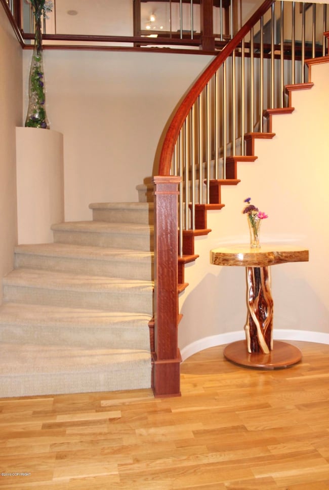 Curved Staircase
