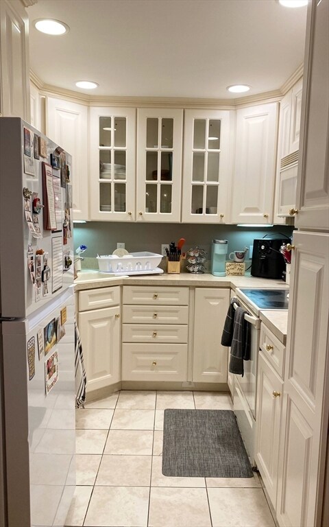 64 Jacqueline Rd unit 5, Waltham, MA 02452 - photo 3