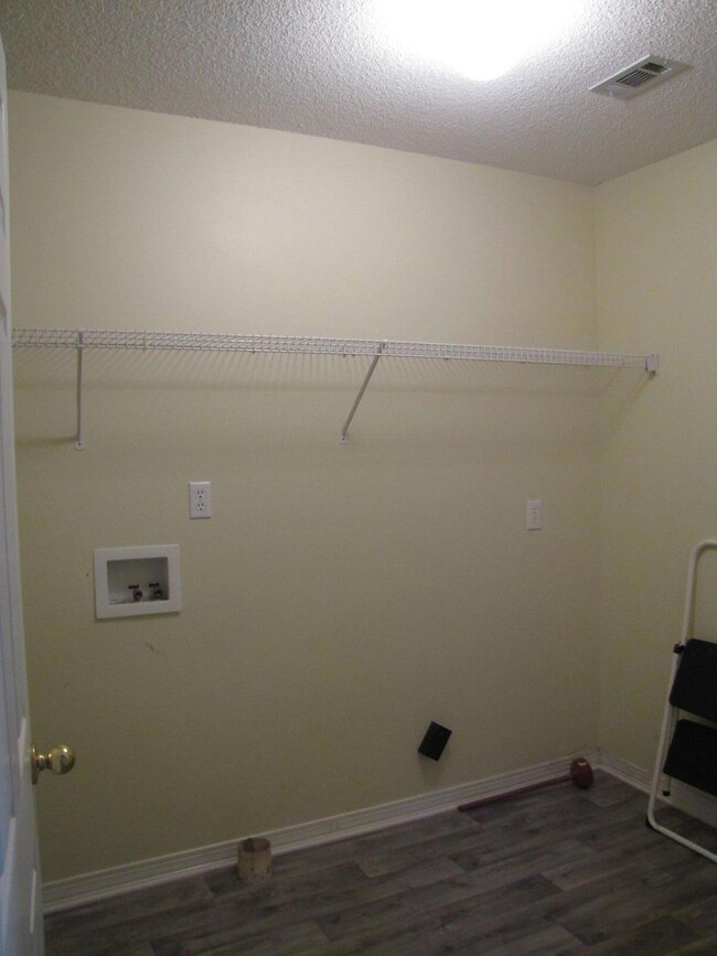 1405 Quail Ridge, Crestview, FL 32539 - photo 3