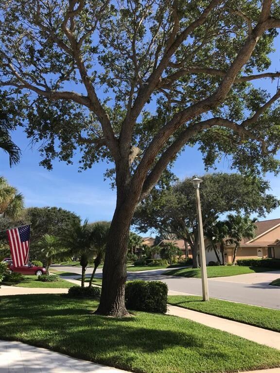 113 Sand Pine Dr, Jupiter, FL 33477 - photo 3