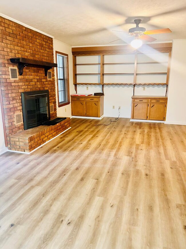 1015 Prairie Ln, McComb, MS 39648 - photo 7