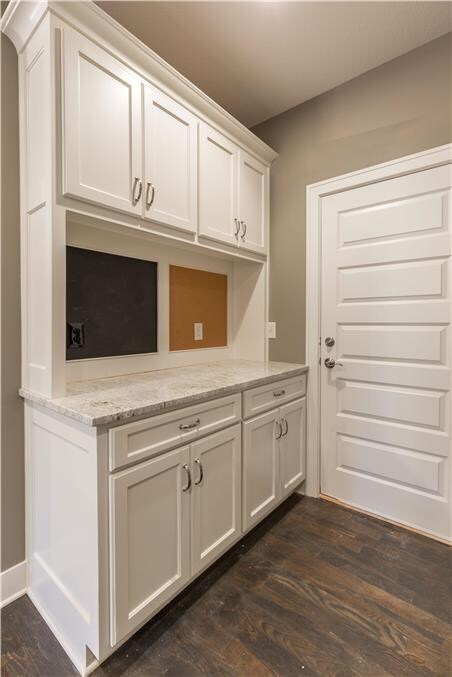 25377 W 98th Place, Lenexa, KS 66227 - photo 5