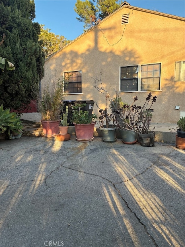 339 S Madison Way, Glendale, CA 91205 - photo 2