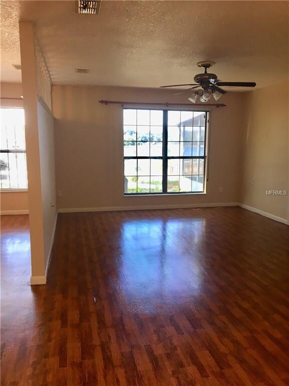 122 Fisher Way Loop, Ocklawaha, FL 32179 - photo 5