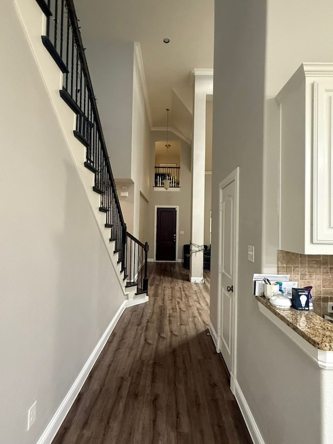 15572 Yarberry Dr, Roanoke, TX 76262 - photo 2