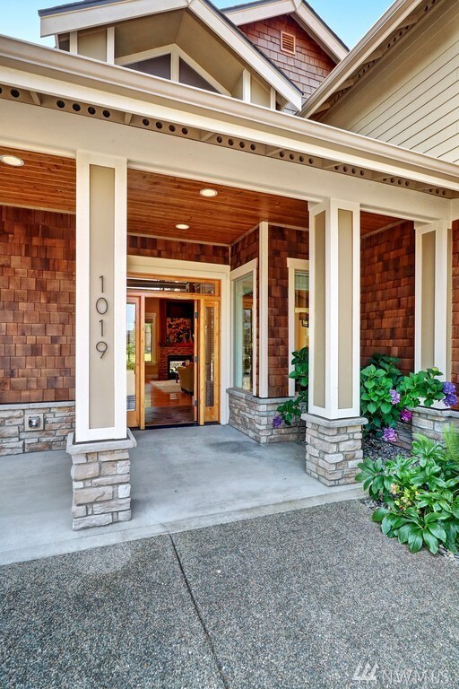 1019 10th St, Mukilteo, WA 98275 - photo 3