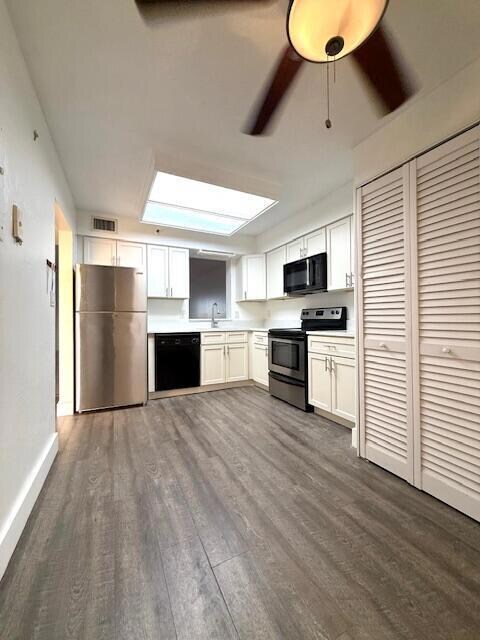 Waters Edge Towers unit 609, Deerfield Beach, FL 33064 - photo 7