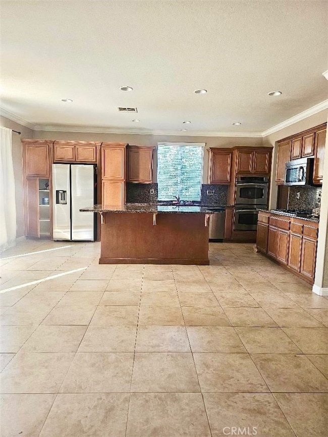 29523 Yarmouth Ct, Menifee, CA 92584 - photo 2