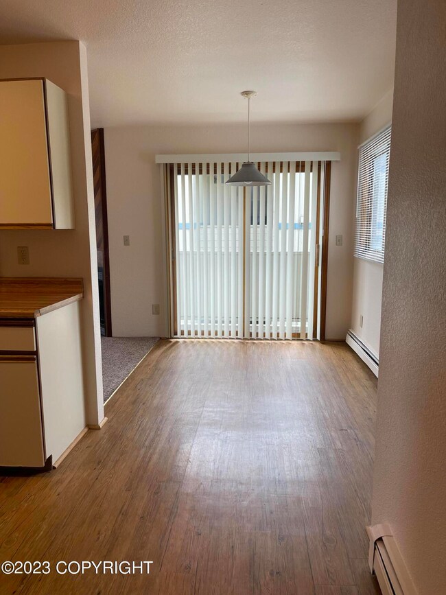 3560 W Dimond Blvd unit A10, Anchorage, AK 99502 - photo 3