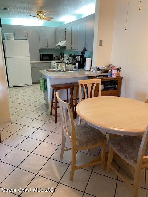 Eat in Area