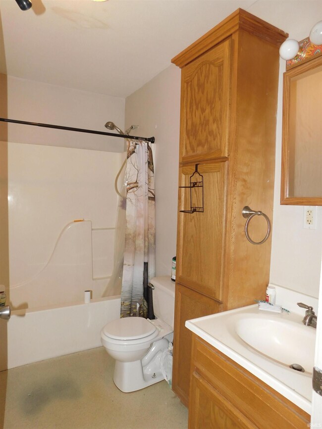 5418 E Mann Rd, Pekin, IN 47165 - photo 6