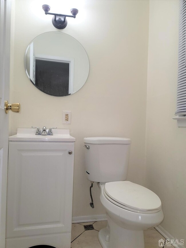 42 Rieder Rd, Edison, NJ 08817 - photo 6