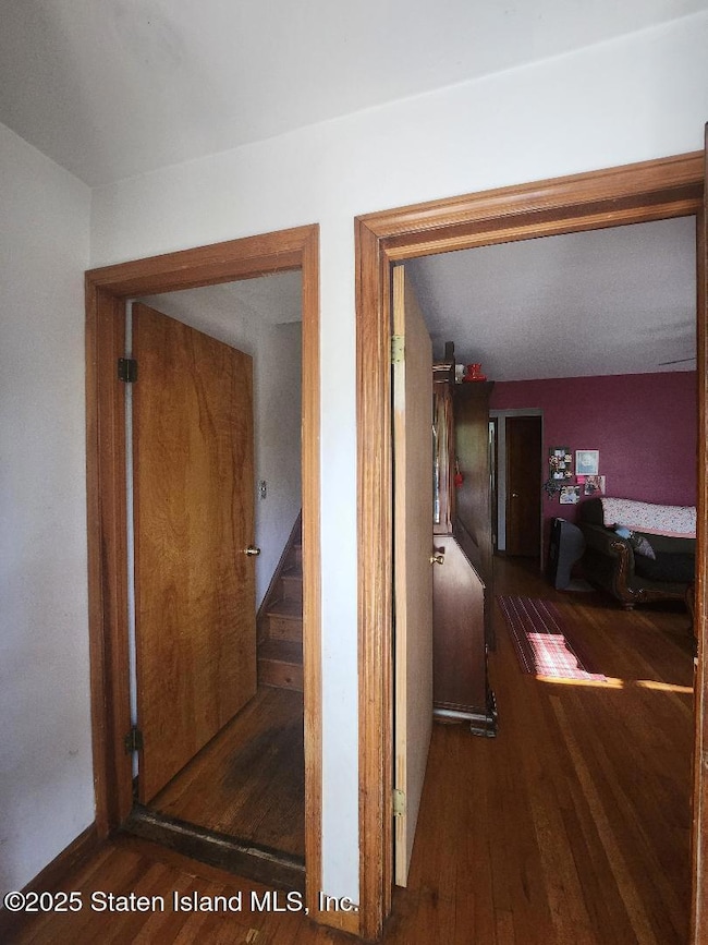 20 Baker Place, Staten Island, NY 10310 - photo 7