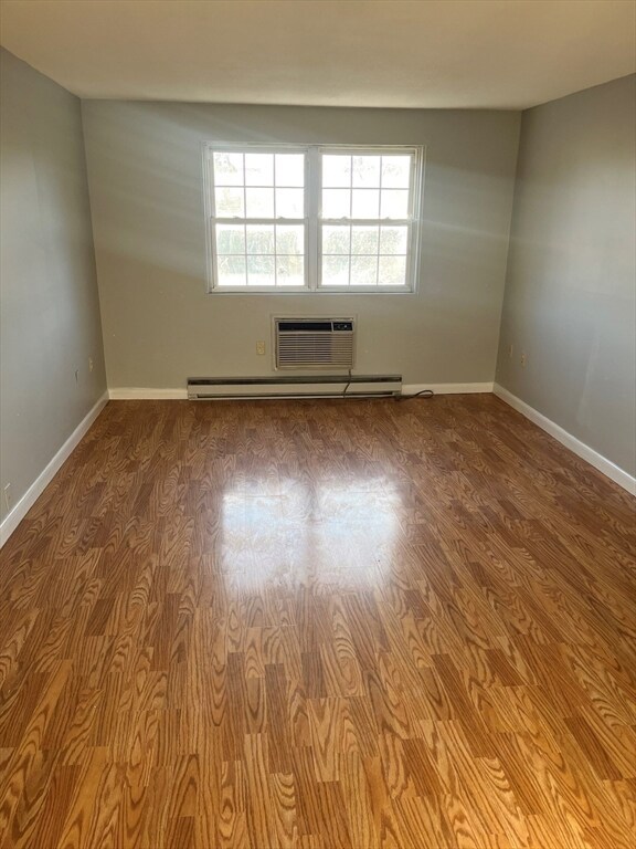 234 Low St unit 11, Newburyport, MA 01950 - photo 5