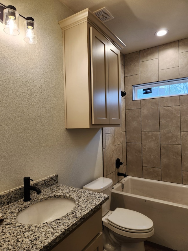 309 W Lampasas St unit A, Ennis, TX 75119 - photo 5