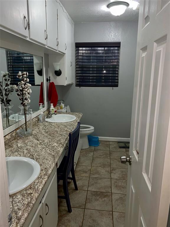 1055 N Main St, Springtown, TX 76082 - photo 5