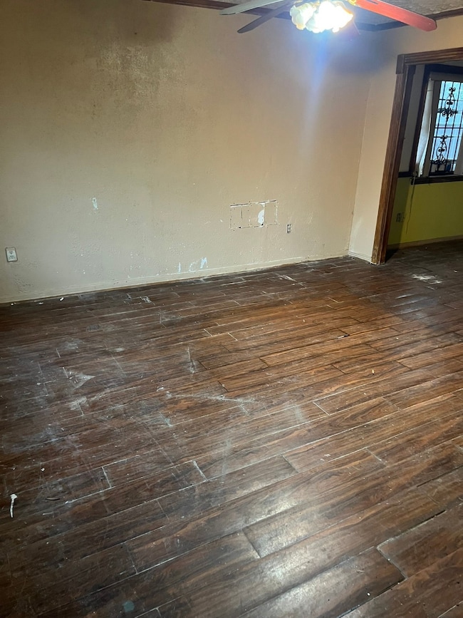 9623 Seeker St, Houston, TX 77078 - photo 2