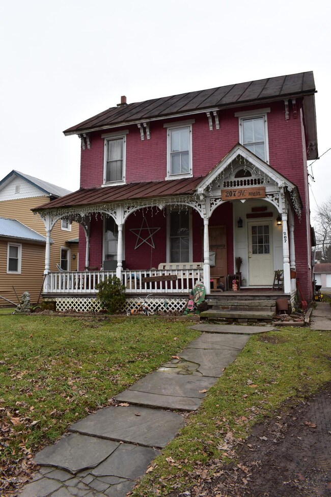 207 N Main St, Muncy, PA 17756 - photo 2