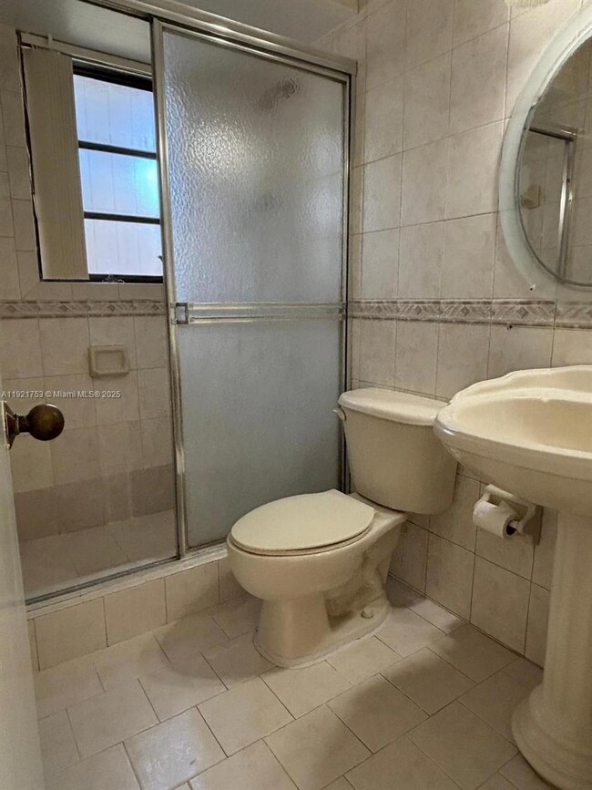 9211 SW 123rd Avenue Ct unit n/a, Miami, FL 33186 - photo 7