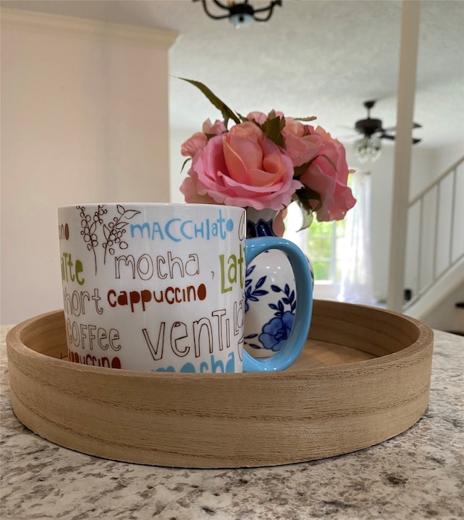 3940 Laura Leigh Dr, Friendswood, TX 77546 - photo 6