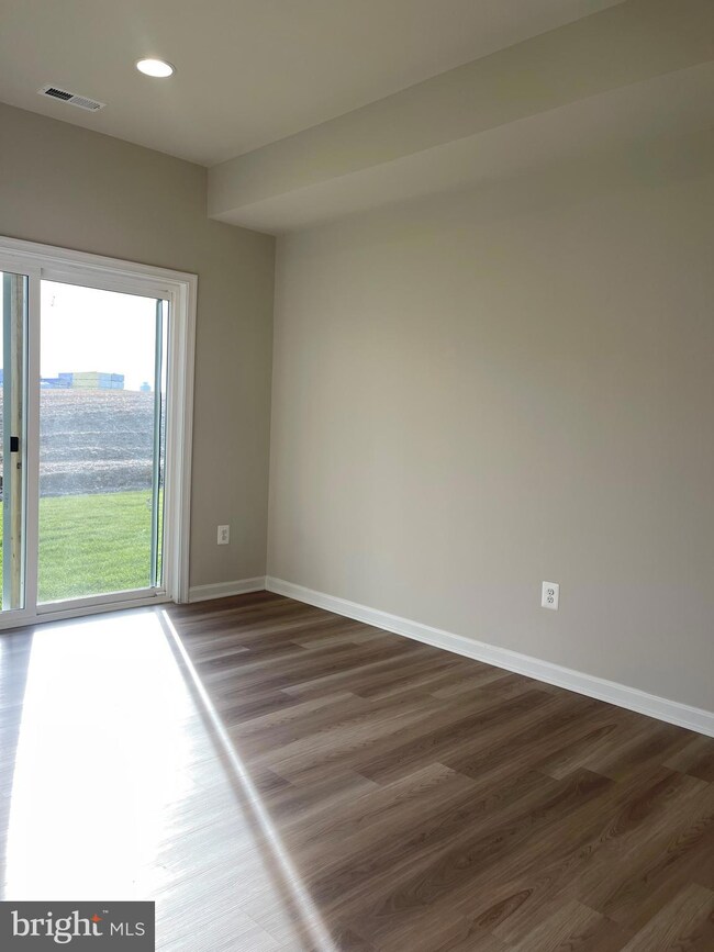 1008 Flester Ln, Laurel, MD 20707 - photo 5