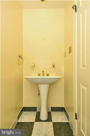 2117 S St NW unit 3D, Washington, DC 20008 - photo 6