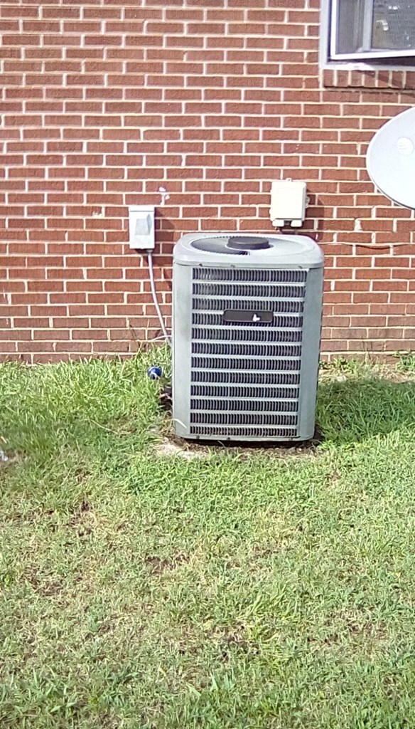 1511 4th Ave, Roanoke Rapids, NC 27870 - photo 5