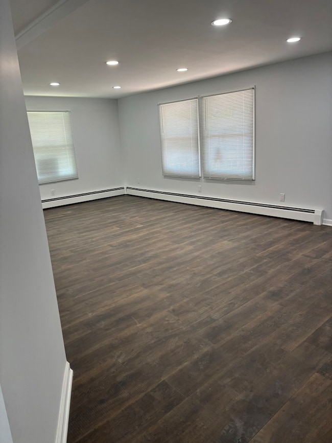 445 Lucile Ave, Elgin, IL 60120 - photo 5