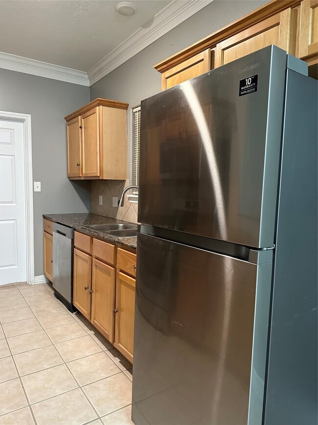 10602 Logger Pine Trails, Houston, TX 77088 - photo 3