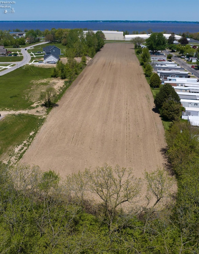 1 Venice Rd, Sandusky, OH 44870 - photo 3