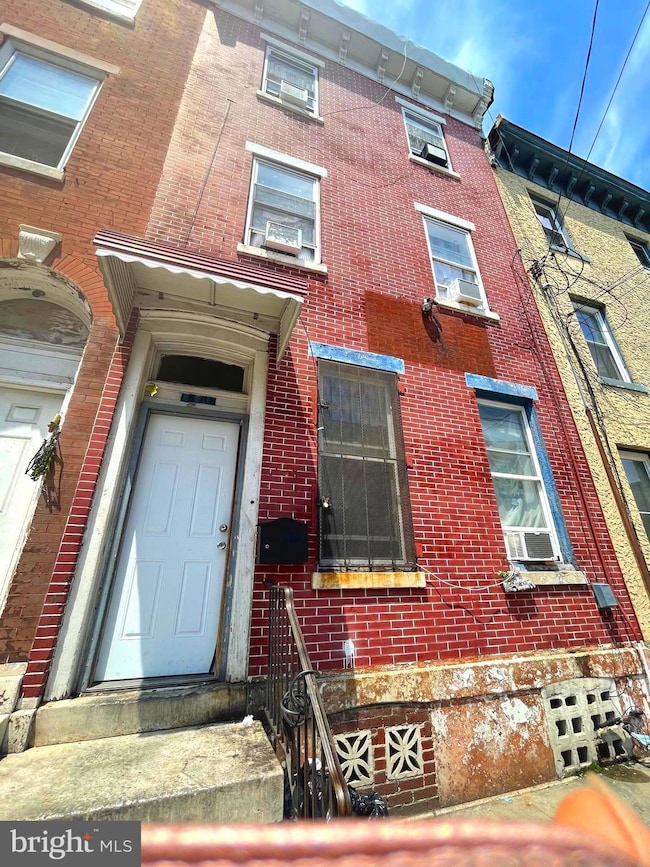 1508 S 6th St, Philadelphia, PA 19147 - photo 2