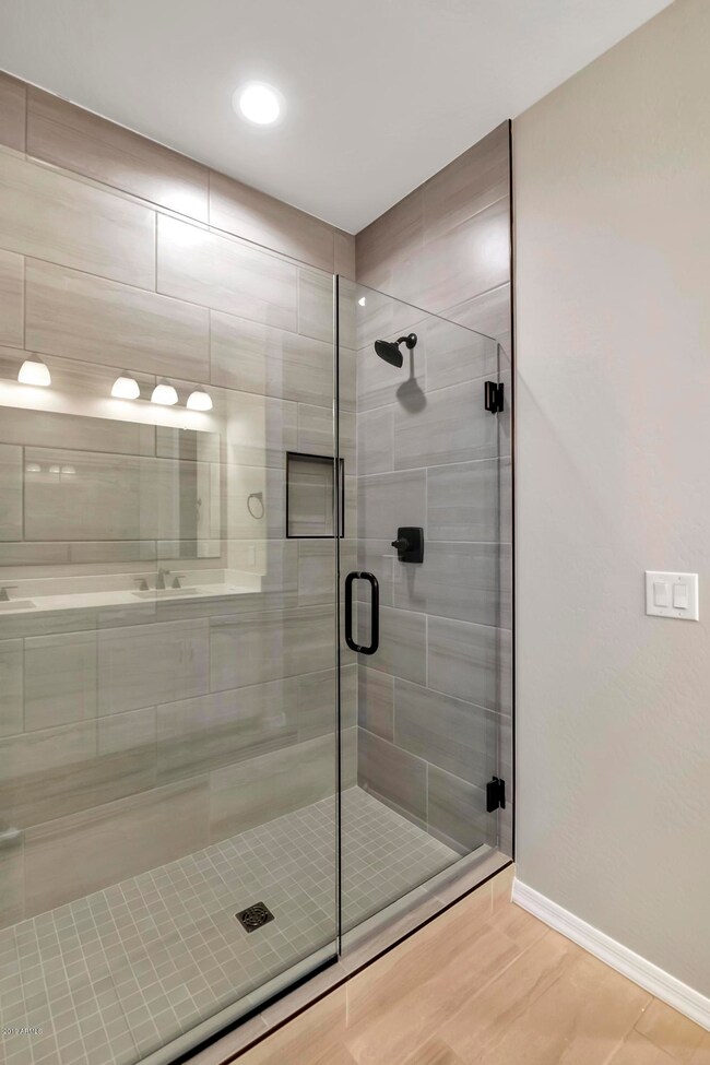 18871 S 209th Way - Master Shower