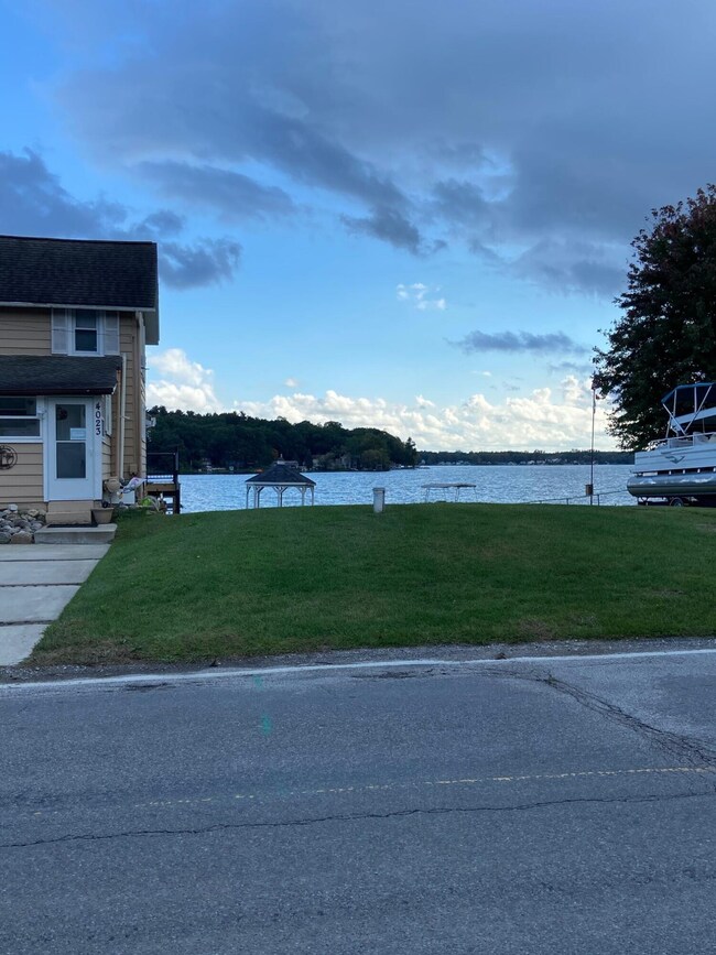 4023 donnelly2