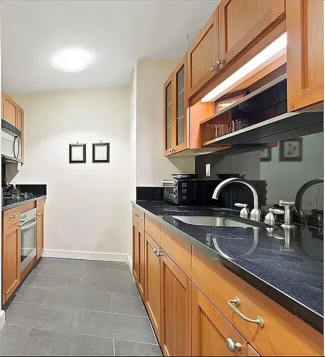 425 5th Ave unit 44D, New York, NY 10016 - photo 6