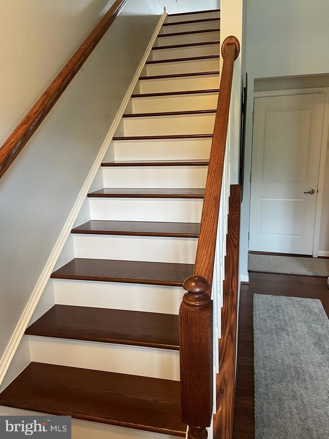 24975 Coats Square, Aldie, VA 20105 - photo 5