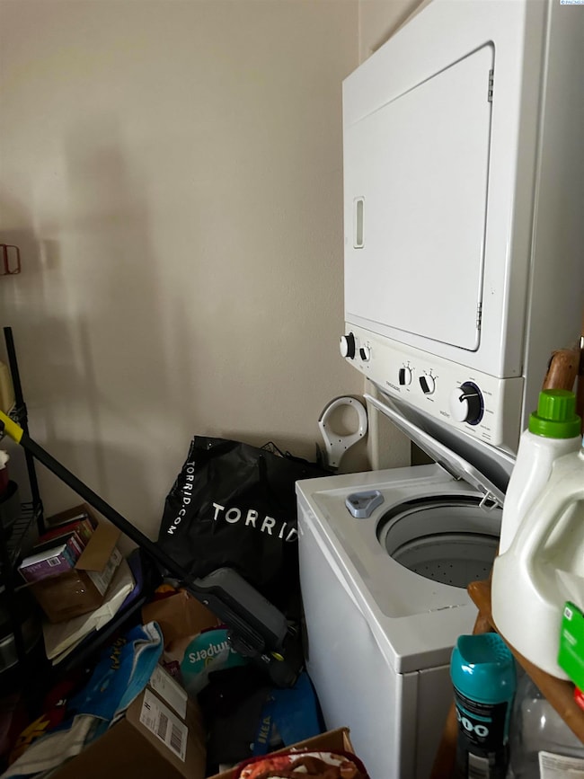 208 S Dawes St, Kennewick, WA 99336 - photo 6