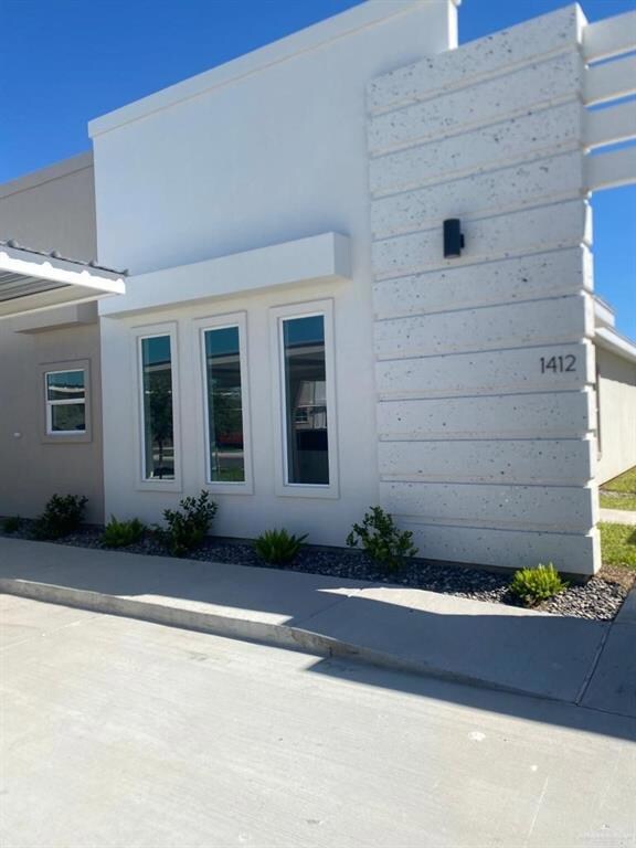 1412 Lore Dr unit 4, Weslaco, TX 78599 - photo 2