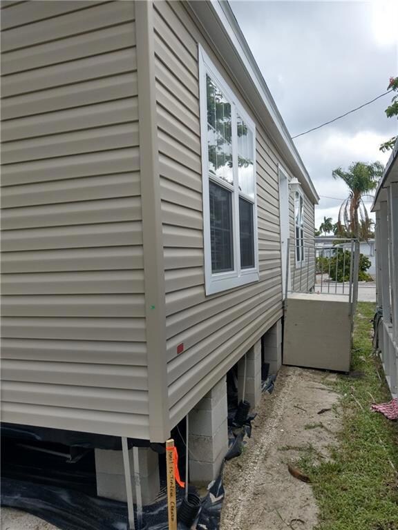 1710 SW 85th Ave, Davie, FL 33324 - photo 3