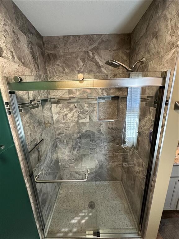 519 S Washington St, Raymore, MO 64083 - photo 7