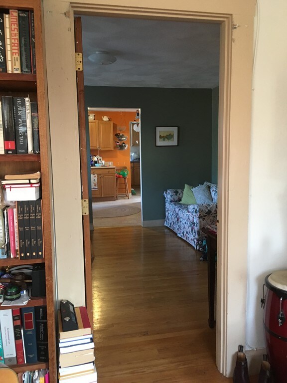 6 Nevada Ave unit 2, Somerville, MA 02143 - photo 2