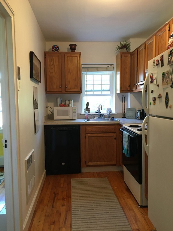 78 Boylston St unit 4, Chestnut Hill, MA 02467 - photo 6