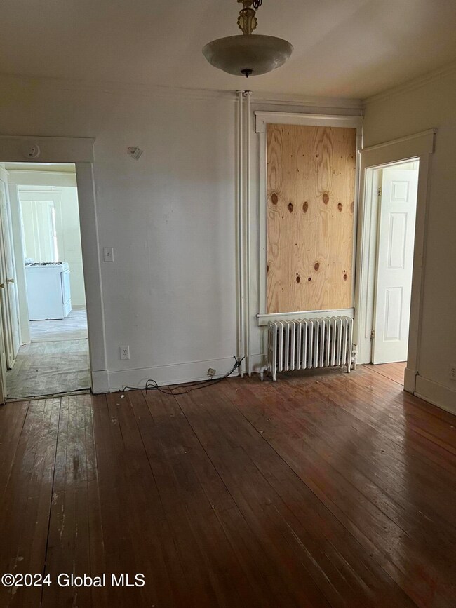 858 3rd St, Albany, NY 12206 - photo 2