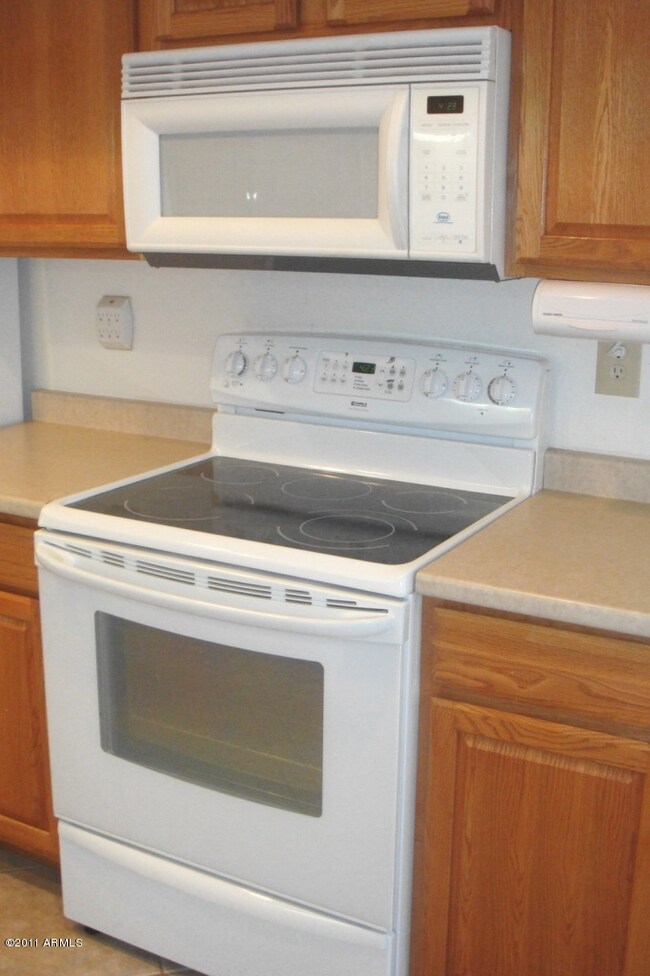 STOVE AND MICRO